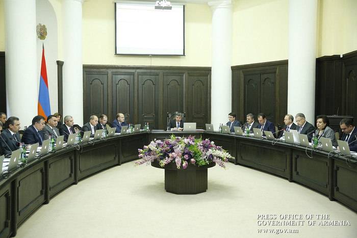 Կսահմանվեն տնտեսական գործունեությամբ զբաղվելու համար անհրաժեշտ որոշ փաստաթղթերի տրամադրման միասնական