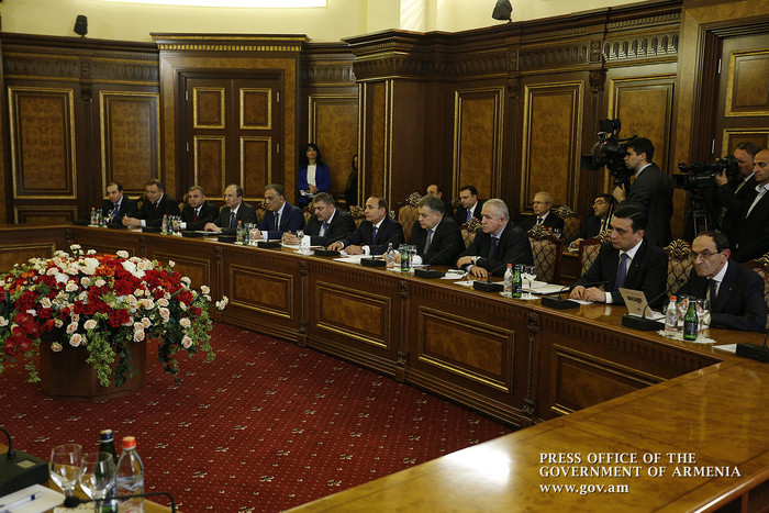 Հովիկ Աբրահամյանը և Դմիտրի Մեդվեդևը քննարկել են հայ-ռուսական համագործակցությանը վերաբերող հարցեր