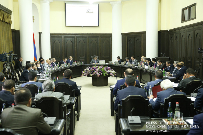 Վարչապետը հանձնարարել է պարզել գյուղատնտեսության ոլորտում արձանագրված անկման պատճառները
