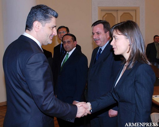 Պաշտոնական լրահոս