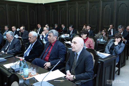 Պետք է հասանելի լինեն դասագրքերի և շտեմարանների էլեկտրոնային տարբերակները