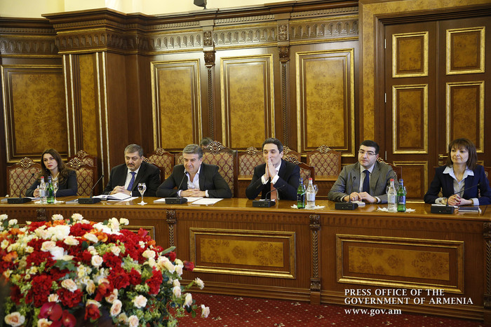 Կարեն Կարապետյանը ՎԶԵԲ-ի և «Ամբեր Կապիտալ»-ի ներկայացուցիչների հետ քննարկել է նորաստեղ հիմնադրամի գո