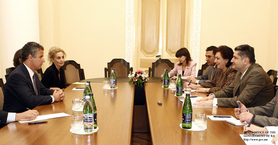 Պաշտոնական լրահոս