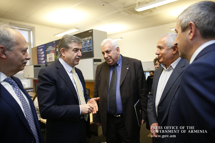 Վարչապետը ծանոթացել է «Սինոփսիս Արմենիա» և «Վօլօ» ընկերությունների ծրագրերին