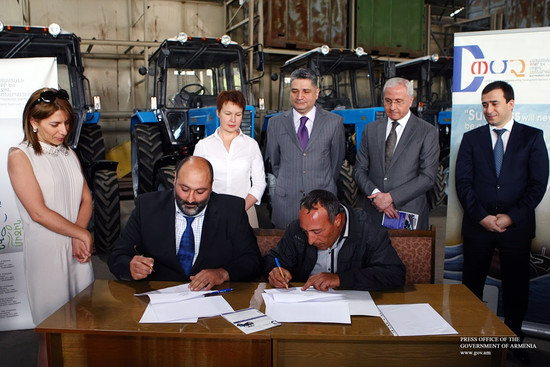 Հայաստան է ներկրվել բելառուսական տրակտորների առաջին խմբաքանակը