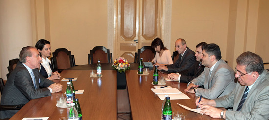 Պաշտոնական լրահոս