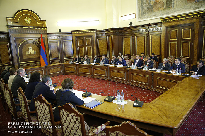Վարչապետն ընդունել է Արժույթի միջազգային հիմնադրամի հայաստանյան առաքելության ղեկավար Մարկ Հորթոնին