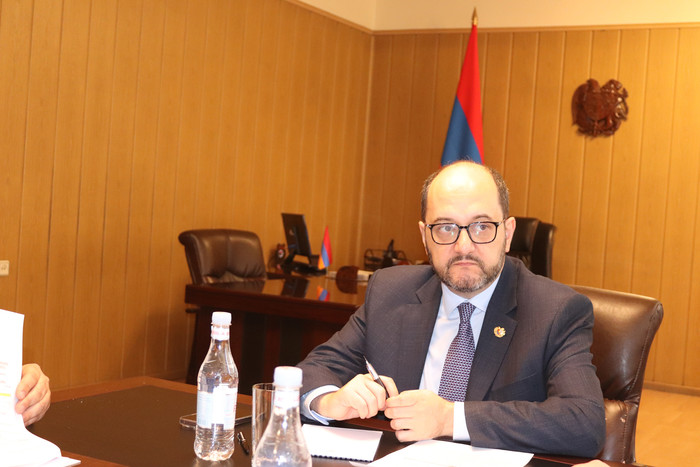 Արայիկ Հարությունյանն այցելել է Արարատի մարզի ազգային փոքրամասնությունների բնակավայրեր