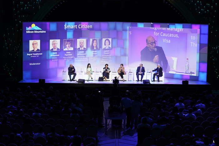 Արայիկ Հարությունյանը մասնակցել է «Խելացի քաղաքացի» պանելային քննարկմանը