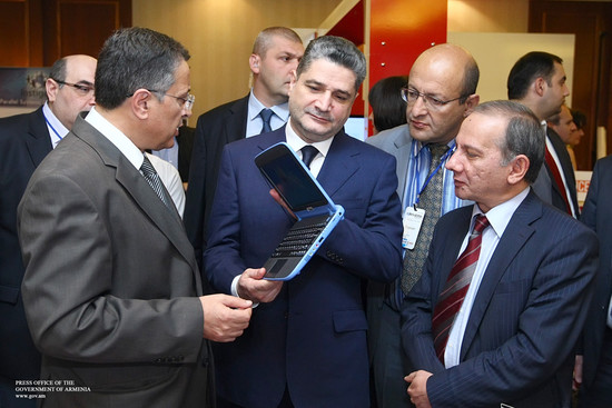 Բացվեց ԴիջիԹեք բիզնես ֆորումը