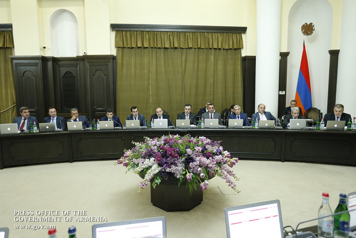 Պետության կողմից քաղաքացիներին  մատուցվող ծառայությունների որակի և արդյունավետության բարելավման  խնդ