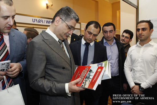 Տիգրան Սարգսյանը ծանոթացել է երիտասարդական կազմակերպությունների գործունեությանը