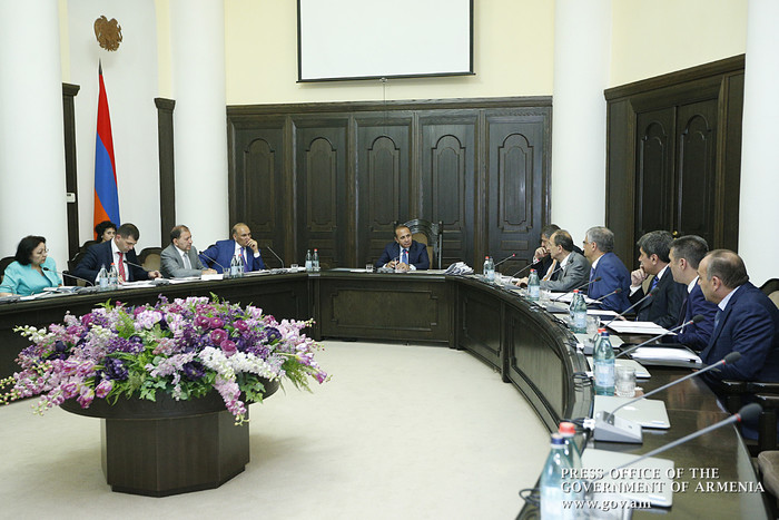 Կառավարությունում քննարկվում են ՀՀ պետական բյուջեից կատարվելիք ծախսերի ֆինանսավորման 2016-2018 թթ. կ