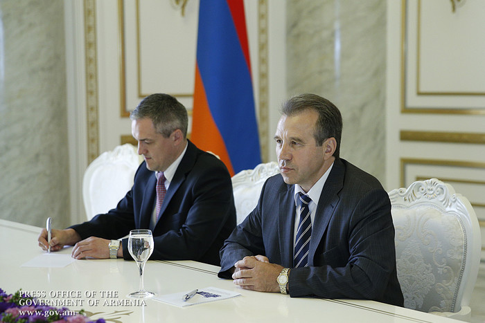 Վարչապետը հրաժեշտի հանդիպում է ունեցել Հայաստանում Բելառուսի արտակարգ և լիազոր դեսպանի հետ