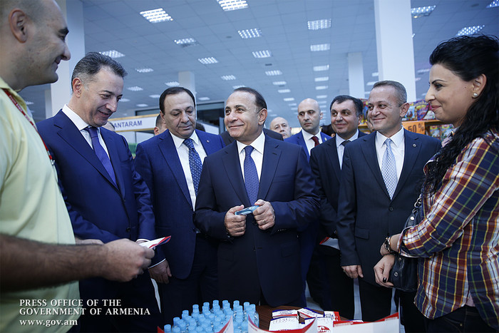 Վարչապետը մասնակցել է «Պանարմենիան Էքսպո 2015» միջազգային ցուցահանդեսի բացմանը