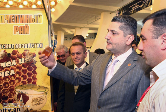 Բացվել է  «Հայաստանը՝  ձեր գործընկեր 2011» խորագրով միջազգային տնտեսական  ցուցահանդեսը