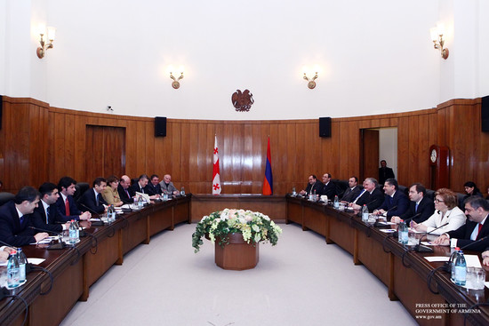 Տիգրան Սարգսյանը և Բիձինա Իվանիշվիլին քննարկել են հայ-վրացական հարաբերություններին առնչվող հարցերի լ