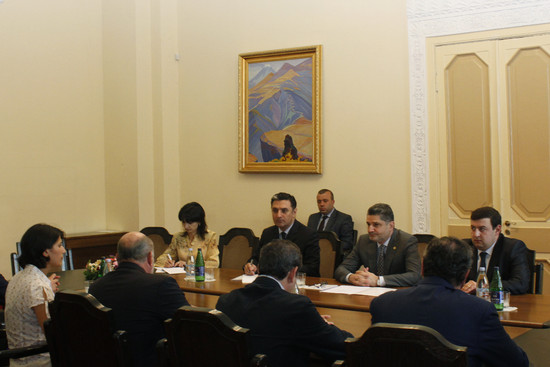 Իսպանացի գործարարները հյուրընկալվել են կառավարությունում