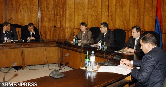 Պաշտոնական լրահոս