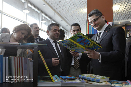 Վարչապետի գլխավորությամբ քննարկվել են գրականության ոլորտի զարգացման խնդիրները