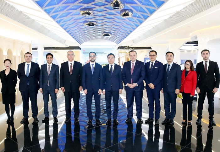 Փոխվարչապետ Տիգրան Ավինյանը հանդիպել է «Հուավեյ» ընկերության փոխնախագահին