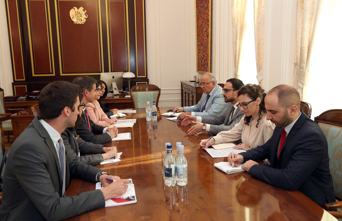 Փոխվարչապետ Տիգրան Ավինյանն ընդունել է Զարգացման ֆրանսիական գործակալության Հարավային Կովկասի գրասենյ