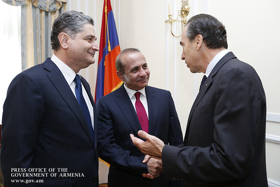ՀՀ վարչապետ Հովիկ Աբրահամյանը մասնակցել է Հայաստանի  անկախության տարեդարձին նվիրված պաշտոնական ընդու
