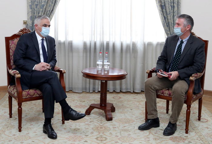 Փոխվարչապետ Մհեր Գրիգորյանն ընդունել է ԱԶԲ հայաստանյան գրասենյակի տնօրենին