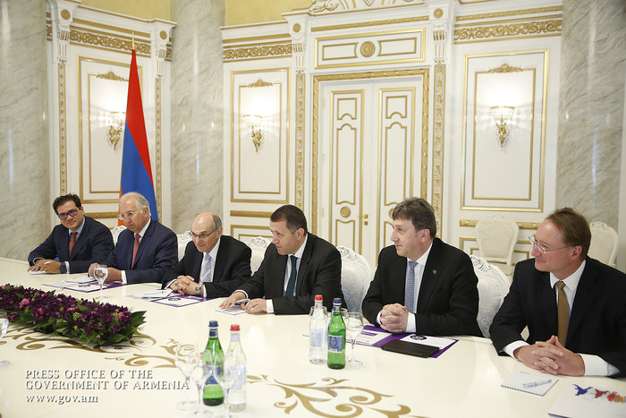 Վարչապետն ընդունել է «Գրանդ Թորնթոն Ինթերնեշնլ»-ի գլխավոր գործադիր տնօրենի գլխավորած  պատվիրակության