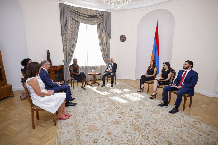 Փոխվարչապետ Մհեր Գրիգորյանն ընդունել է ՀԲ տարածաշրջանային տնօրենին և ՀԲ հայաստանյան գրասենյակի նորան