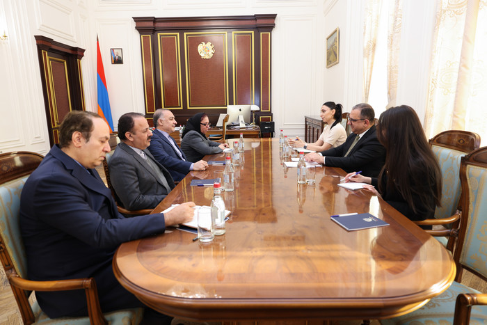 Փոխվարչապետ Տիգրան Խաչատրյանն  ընդունել է Իրանի դեսպանին