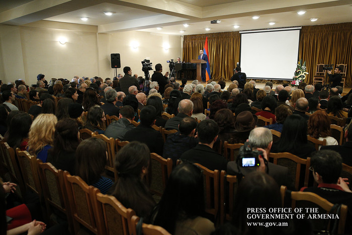 Վարչապետը ներկա է գտնվել «Գլաձոր» համալսարանի հիմնադրման 25-ամյակին նվիրված միջոցառմանը