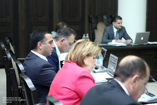 Նախարարները պետք է անձամբ վերահսկեն հարկային պարտավորությունների կատարումը