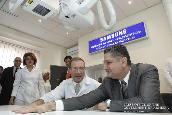 Վարչապետն այցելել է Սուրբ Գրիգոր Լուսավորիչ բժշկական կենտրոն