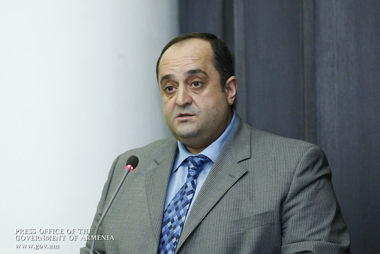 Կառավարությունն առաջարկում է Ազգային Ժողովի վաղվա արտահերթ նիստում քննարկել հրատապ հարցեր