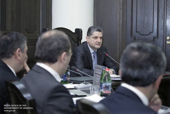 Վարչապետն անդրադարձել է պետության կողմից մատուցվող ծառայությունների որակին