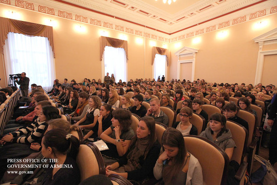 Շարունակվում է ՀՀ վարչապետ Տիգրան Սարգսյանի աշխատանքային այցը Սանկտ-Պետերբուրգ