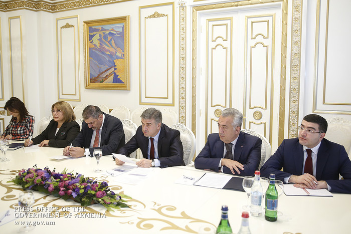 Քննարկվել են ՀՀ կառավարության և Եվրոպական ներդրումային բանկի միջև համագործակցության զարգացման ուղղու