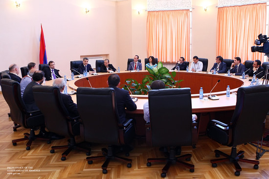 Տիգրան Սարգսյանը հանդիպել է «Էրնսթ ընդ Յանգ» գլոբալ կազմակերպության հայազգի բարձրաստիճան ներկայացուց