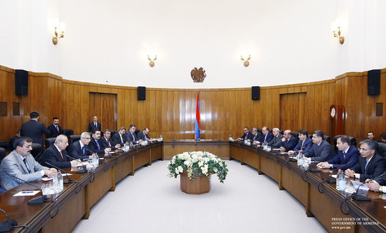 Տիգրան Սարգսյանը և Իրաքի փոխվարչապետը քննարկել են երկկողմ հարաբերությունների զարգացմանն առնչվող հարց
