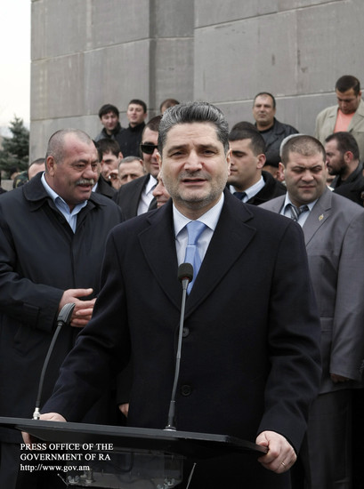 Հիշատակի արարողություն Եռաբլուրում