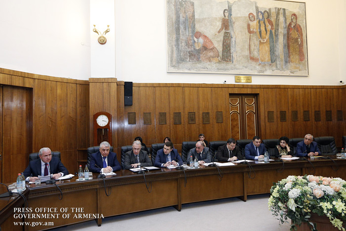 Վարչապետի գլխավորությամբ քննարկվել է գյուղատնտեսական աշխատանքների իրականացման նախապատրաստական աշխատա