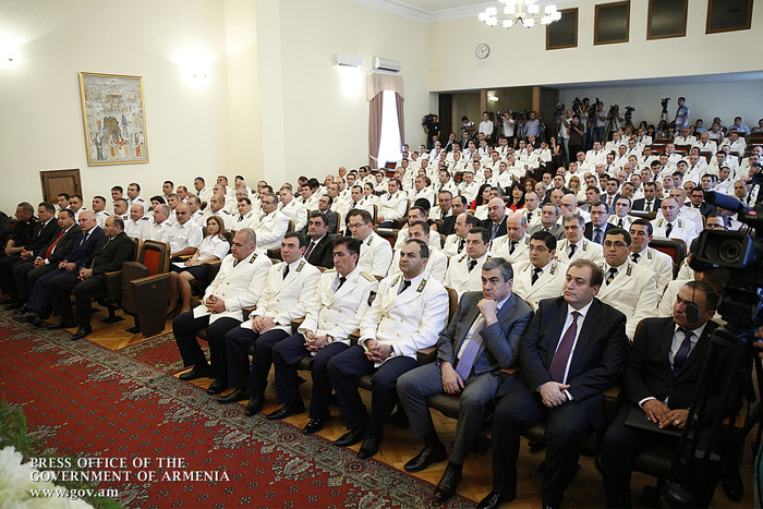 Վարչապետը շնորհավորել է դատախազական համակարգի աշխատակիցներին մասնագիտական տոնի առթիվ