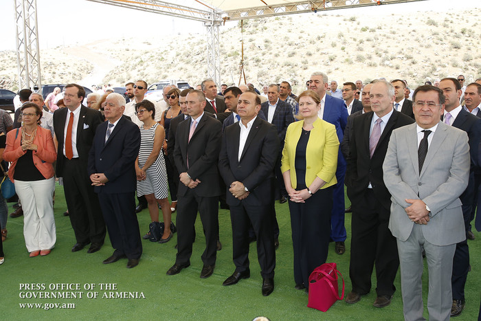 Վարչապետը ներկա է գտնվել Ամուլսարի ոսկու հանքավայրի շինարարության մեկնարկի արարողությանը