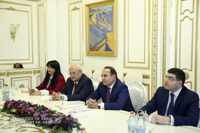 Վարչապետ Աբրահամյանն Իրանի էներգետիկայի նախարարի հետ քննարկել է հայ-իրանական փոխգործակցության զարգաց
