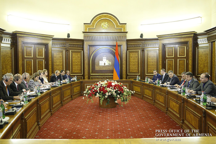 Վարչապետն ընդունել է ՀՀ-ում հավատարմագրված ԵՄ դեսպաններին