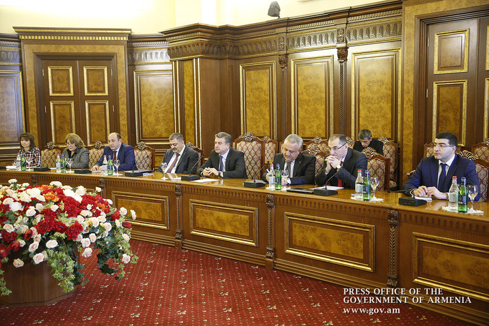 Վարչապետն ԱՄՀ հայաստանյան առաքելության ղեկավարի հետ քննարկել է տնտեսության զարգացմանն ու կառավարությ