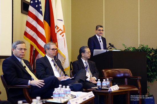 ԱՄՆ-ում մեկնարկել է «ԱրմԹեք-2012» համաժողովը
