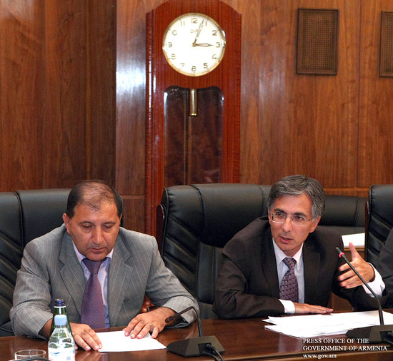 Գյուղատնտեսության, էկոնոմիկայի և արտակարգ իրավիճակների նախարարները զեկուցել են  գերակա խնդիրների կատ
