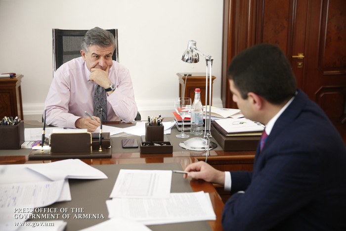 Արագածոտնի մարզպետը վարչապետին է ներկայացրել հանձնարարականների կատարման ընթացքը